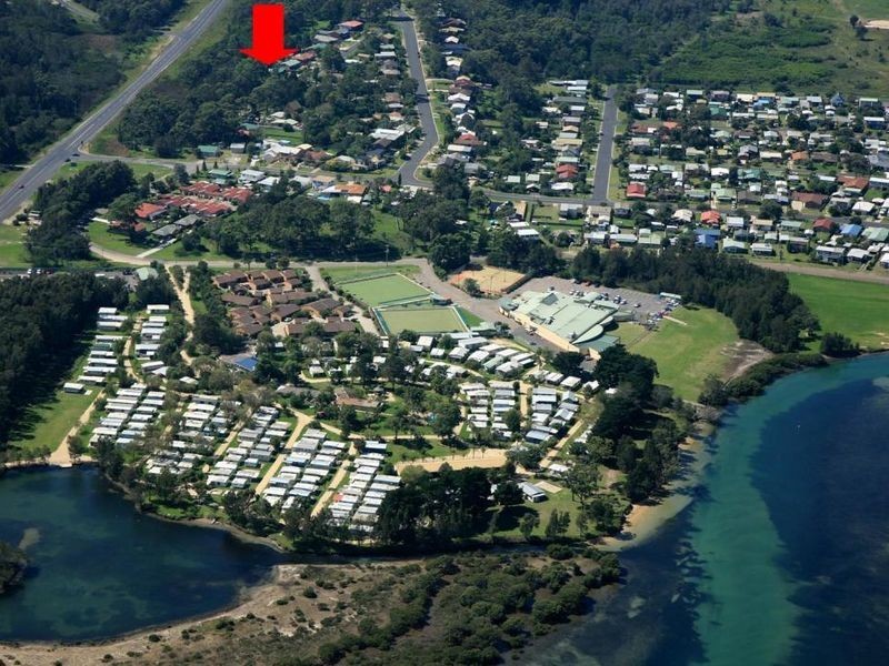 24 Tomakin Place, Tomakin NSW 2537