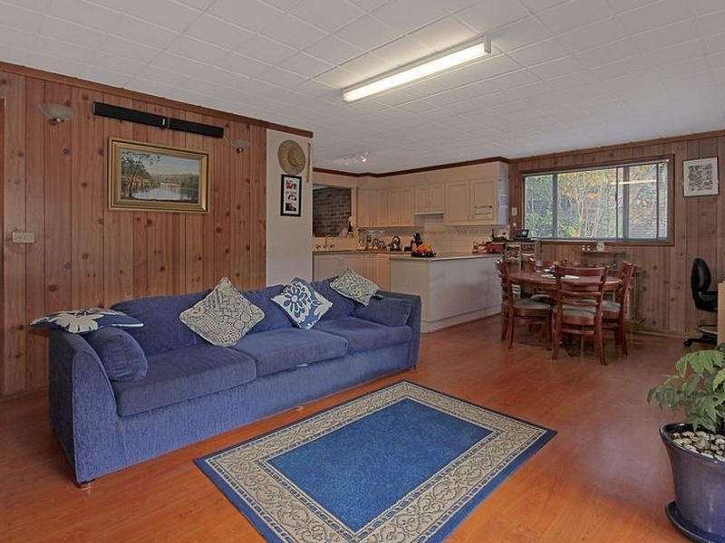 25 Tomakin Place, Tomakin NSW 2537