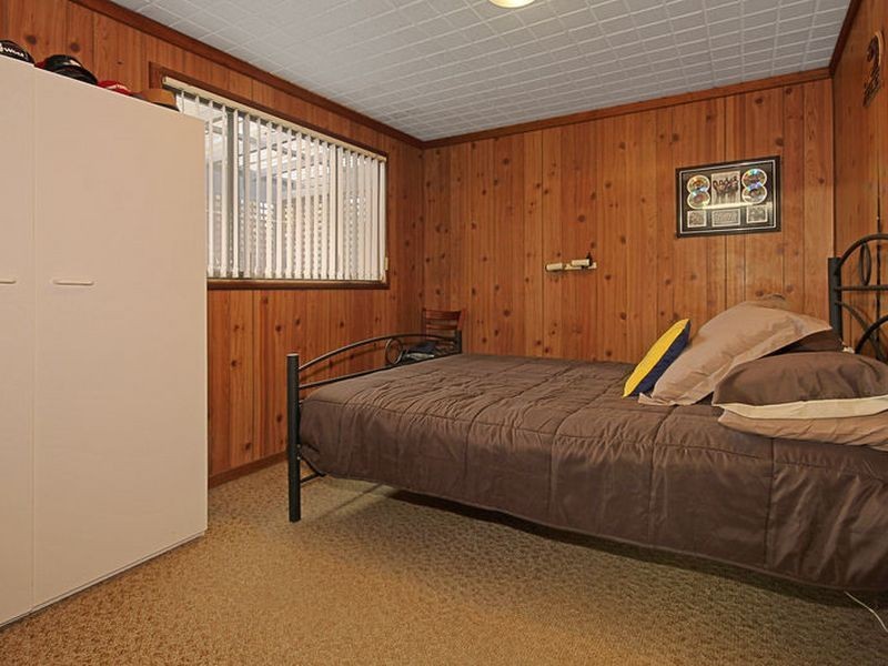 25 Tomakin Place, Tomakin NSW 2537