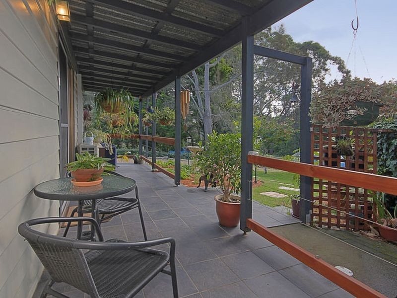 25 Tomakin Place, Tomakin NSW 2537