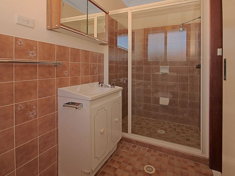 620 Beach Road, Surf Beach NSW 2536