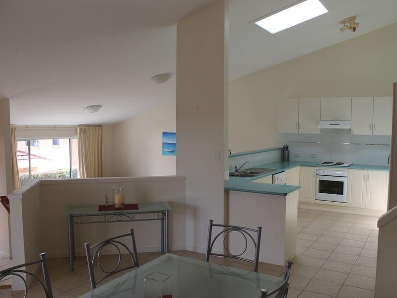 4a Rosemary Close, Malua Bay NSW 2536