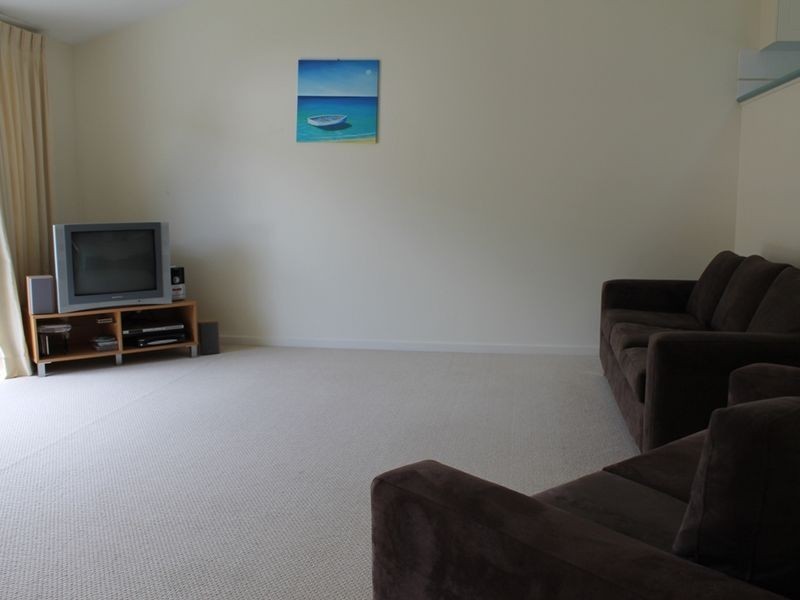 4a Rosemary Close, Malua Bay NSW 2536