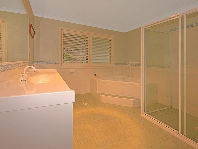 36 Kauzal Crescent, Surf Beach NSW 2536