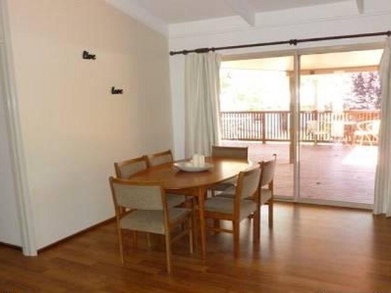 49 Victoria Road, Clare SA 5453