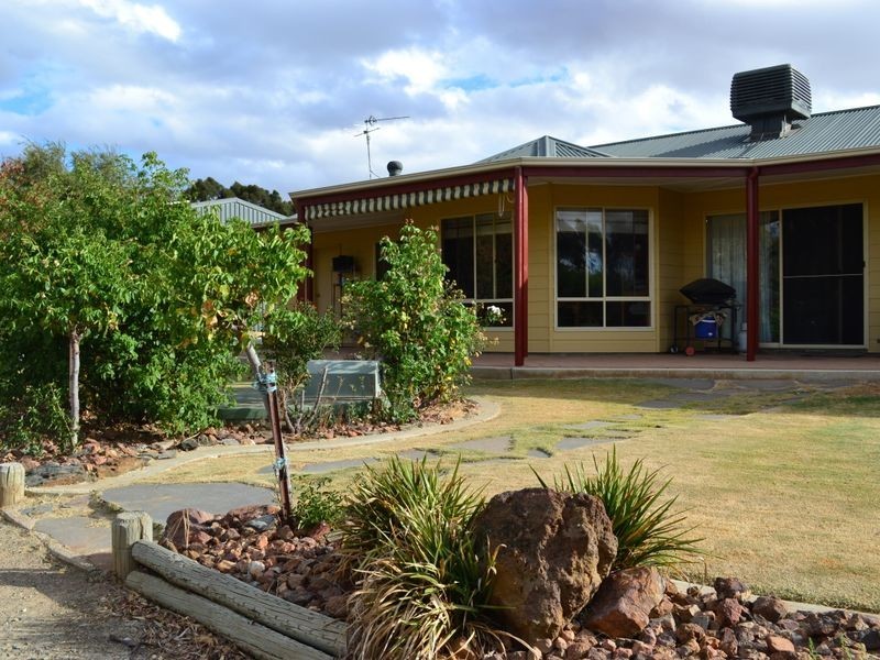 7/68 Benbournie Road, Clare SA 5453