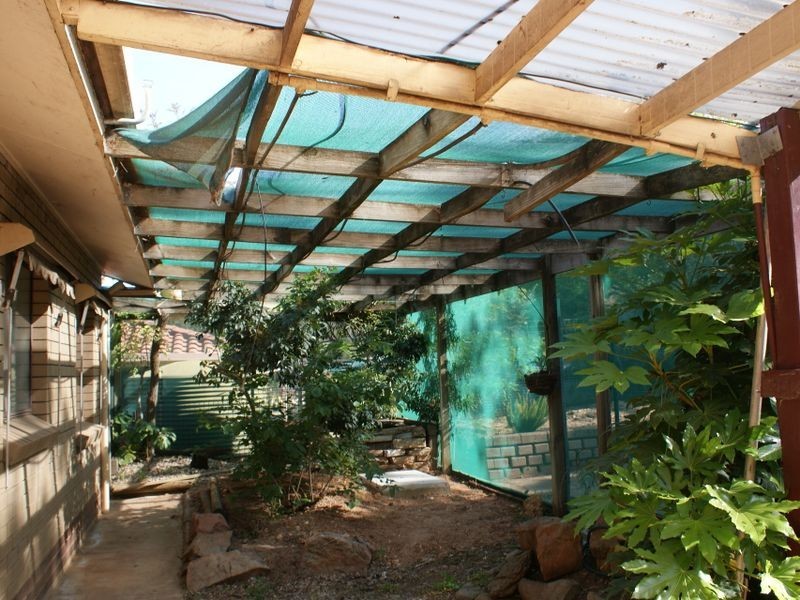 3 East View Street, Clare SA 5453