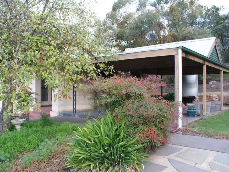 60A Main North Road, Clare SA 5453