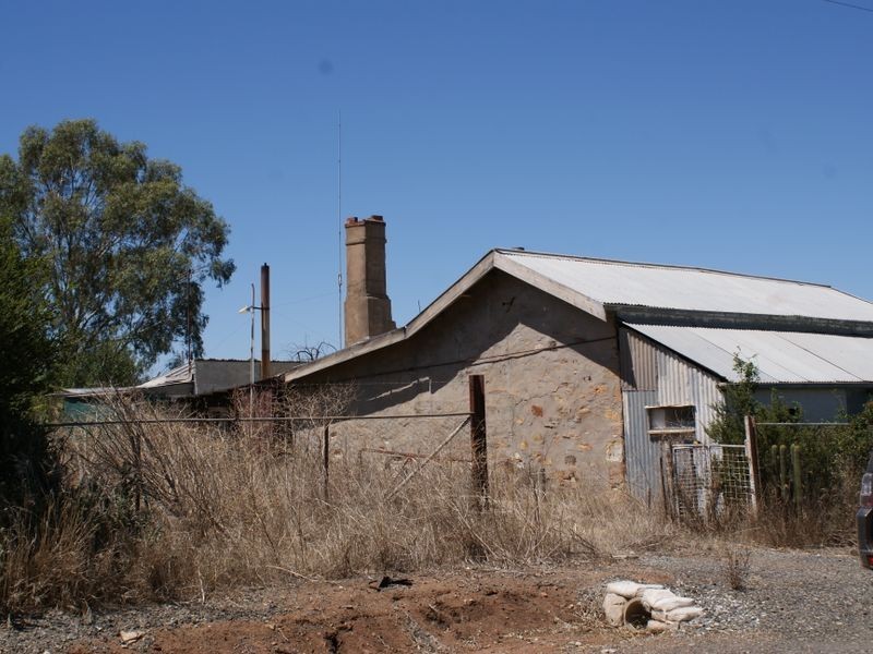 Lot 13 & 1 Commercial Road, Manoora SA 5414