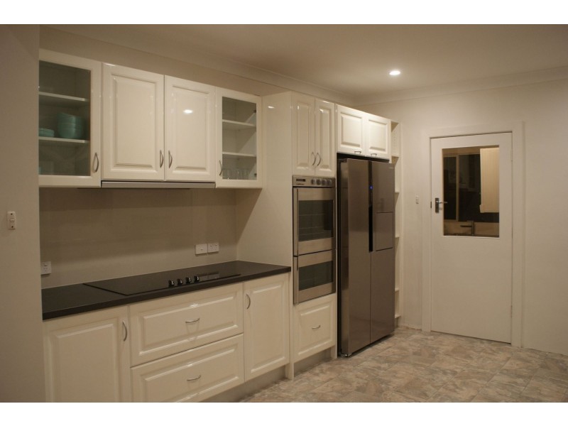 154 Main North Road, Clare SA 5453