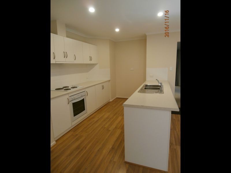 2D Opie Street, Clare SA 5453