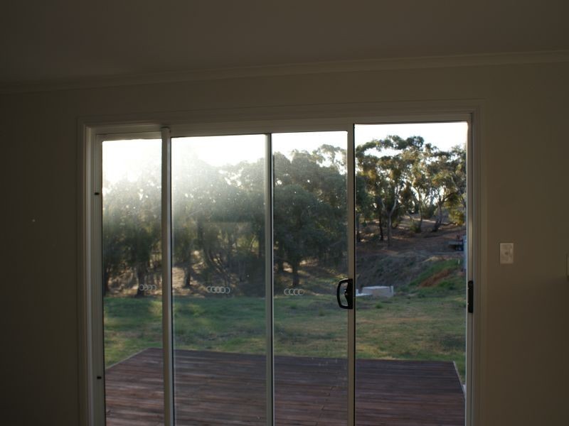 4 Newton Long Court, Clare SA 5453