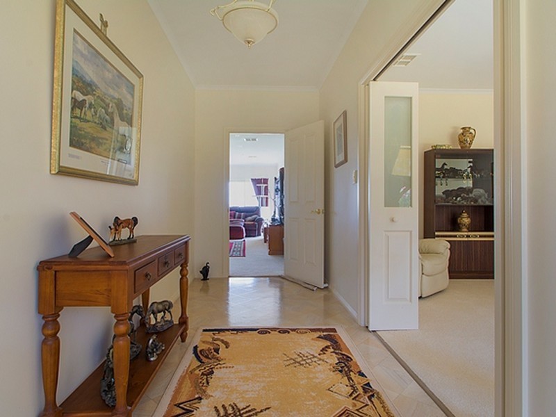 32 Hubbe Road Stanley Flat, Clare SA 5453