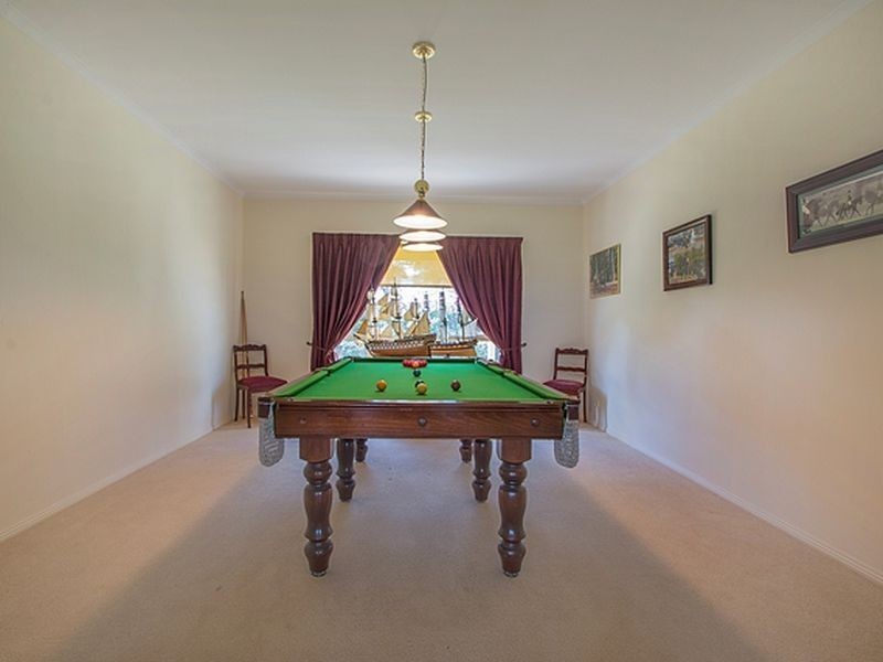 32 Hubbe Road Stanley Flat, Clare SA 5453