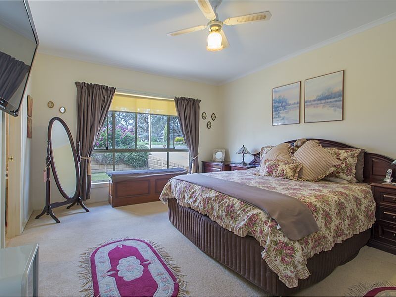 32 Hubbe Road Stanley Flat, Clare SA 5453