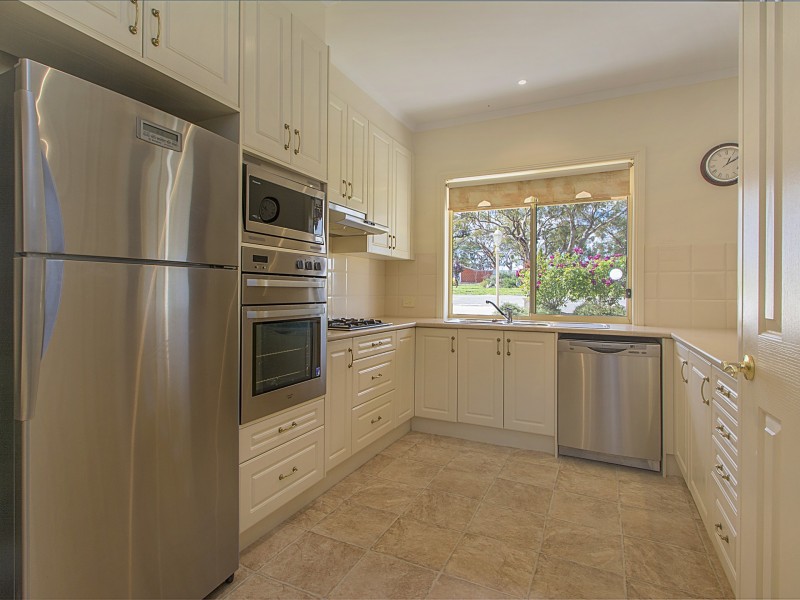 32 Hubbe Road Stanley Flat, Clare SA 5453