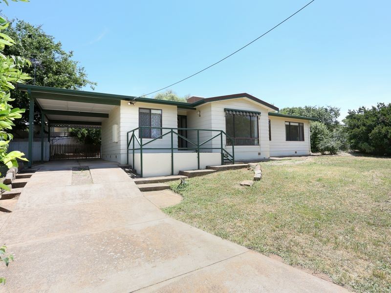 54 King Street, Clare SA 5453