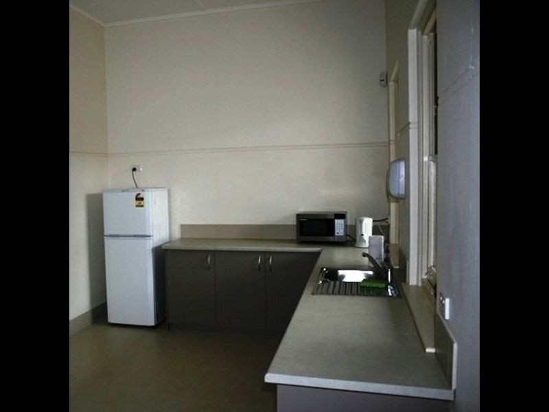 7-9 Commercial Street, Burra SA 5417