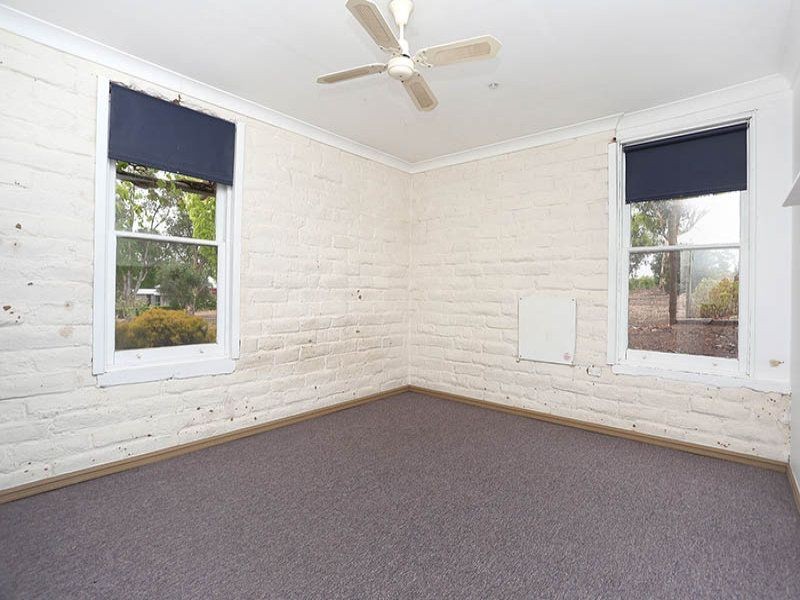 9 Kingston Terrace, Auburn SA 5451