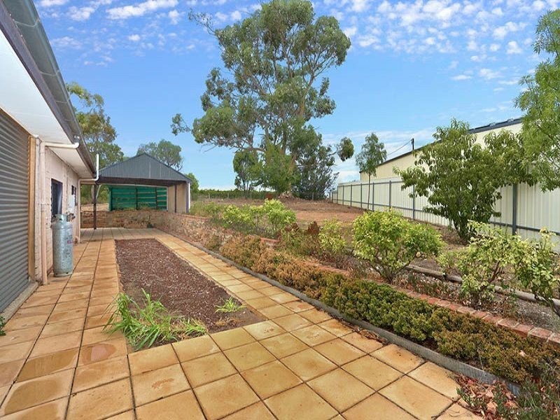 9 Kingston Terrace, Auburn SA 5451