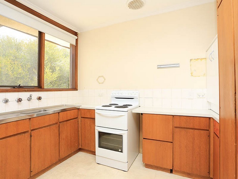 33 West Terrace, Clare SA 5453