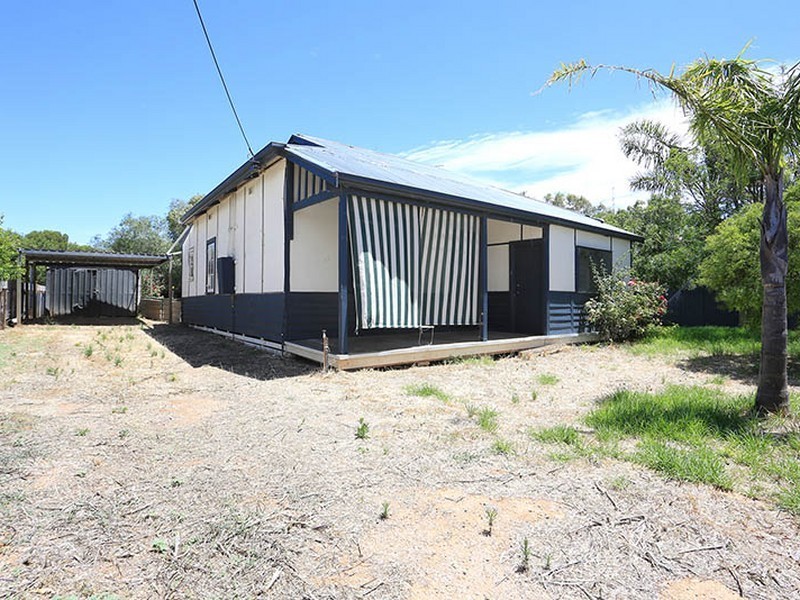 79 Railway Terrace, Snowtown SA 5520