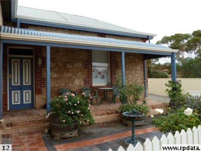 6 Harley Street, Blyth SA 5462