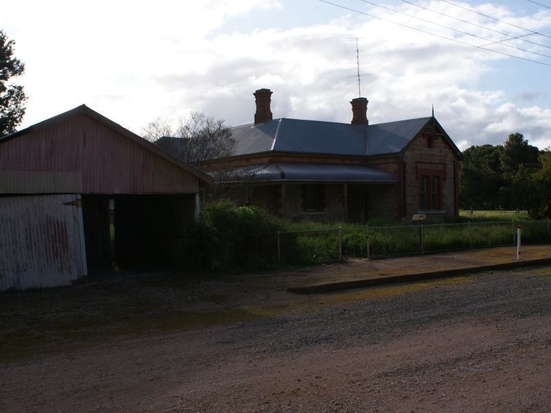5 Railway Terrace West, Snowtown SA 5520