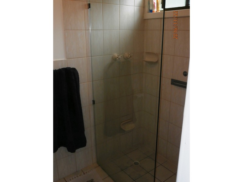 18 Strickland Street, Clare SA 5453