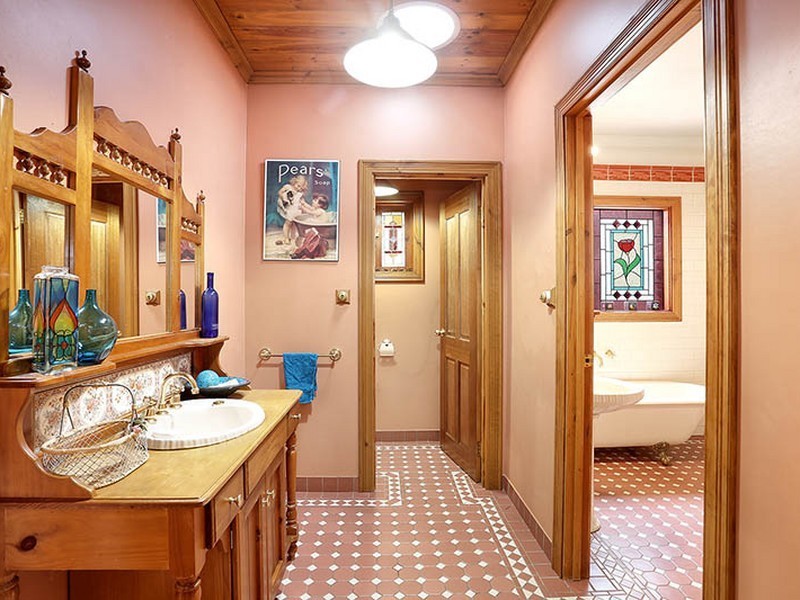 7 Main North Road, Clare SA 5453