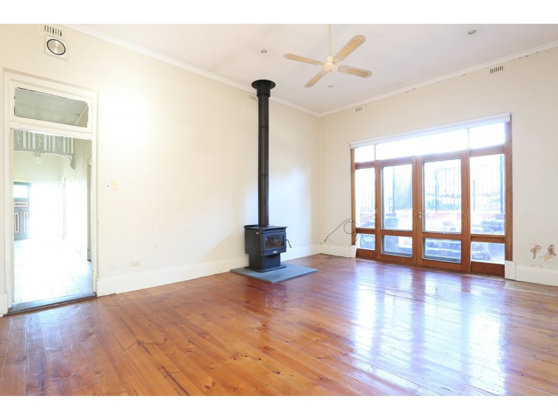 7 Harriett Street, Clare SA 5453