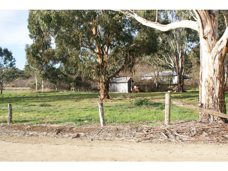 3 Phoenix Street North, Armagh SA 5453
