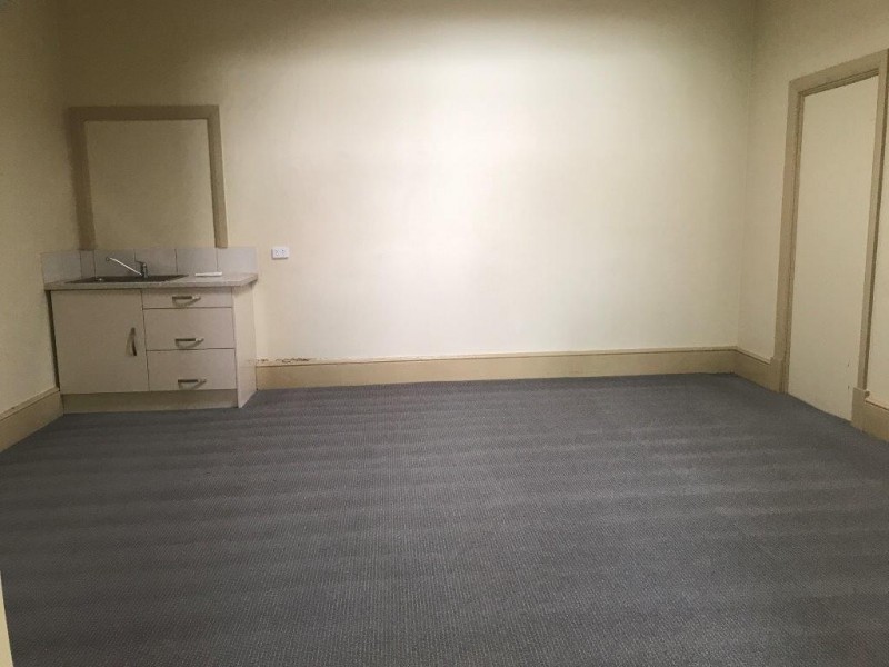 Shop 2/203 Main North Road, Clare SA 5453