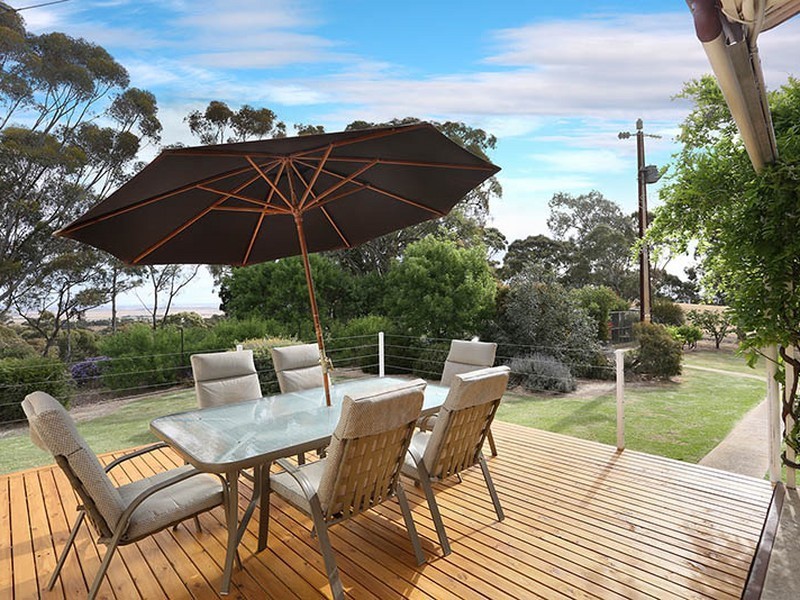 65 Muanu Road Spring Gully, Clare SA 5453