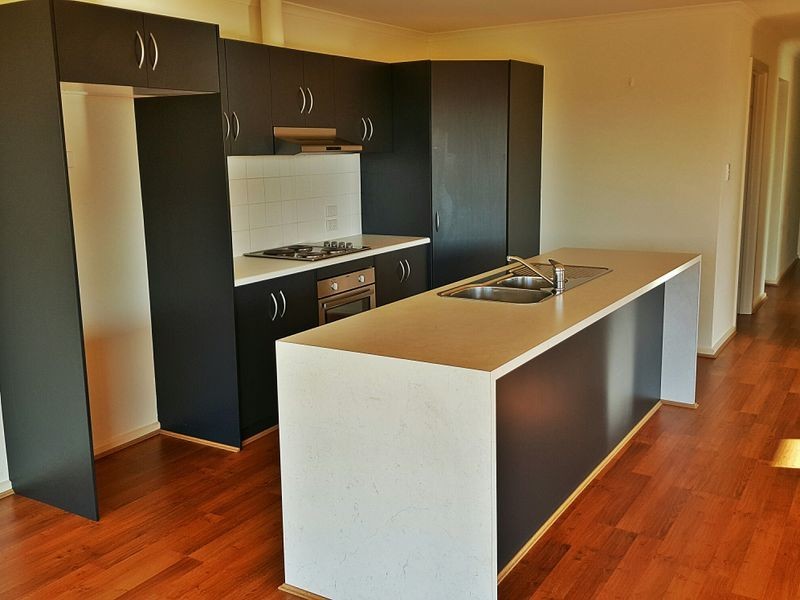 13 James Road, Clare SA 5453