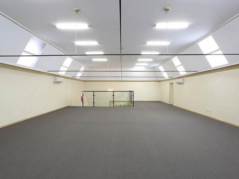 203 Main North Road, Clare SA 5453