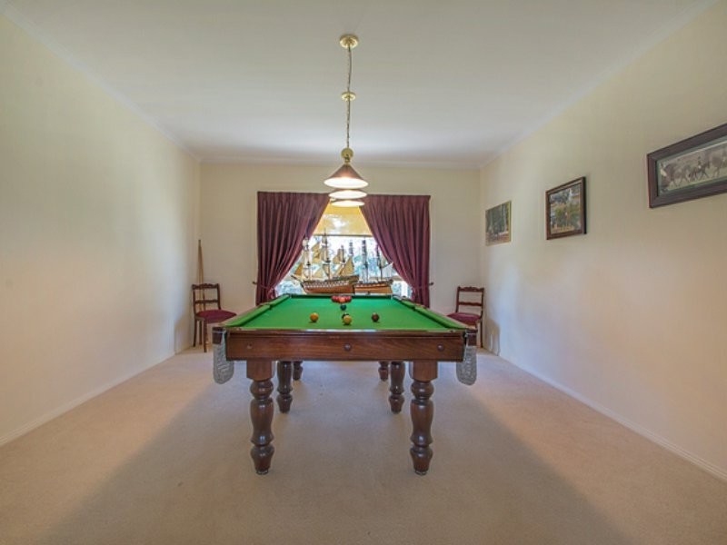 32 Hubbe Road Stanley Flat, Clare SA 5453