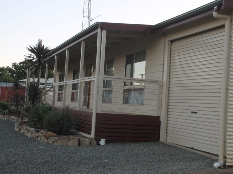 1/27 Dame Street, Clare SA 5453