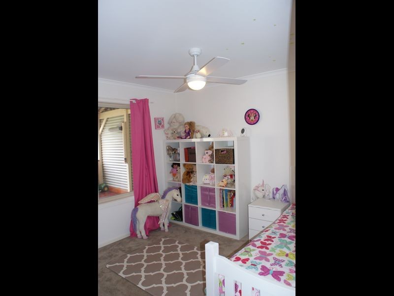 2d Opie Street, Clare SA 5453