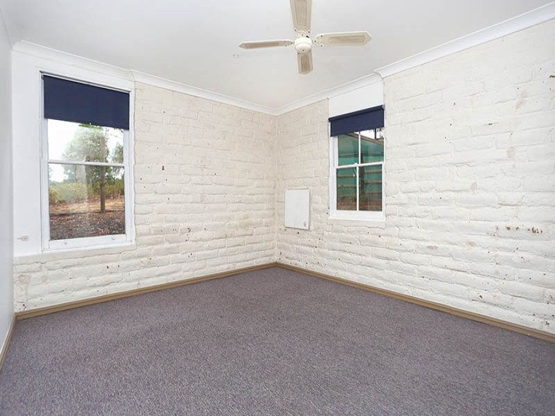 9 Kingston Terrace, Auburn SA 5451