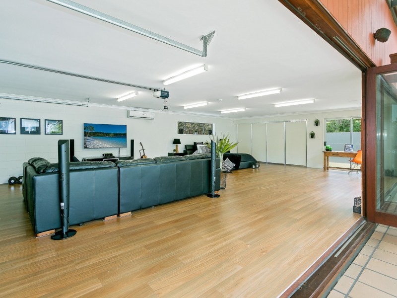 220 Tinney Road, Upper Caboolture QLD 4510