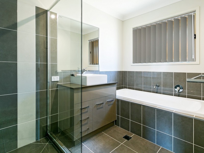 56 Greenhaven Circuit, Narangba QLD 4504