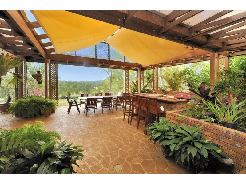 359 Raynbird Road, Narangba QLD 4504