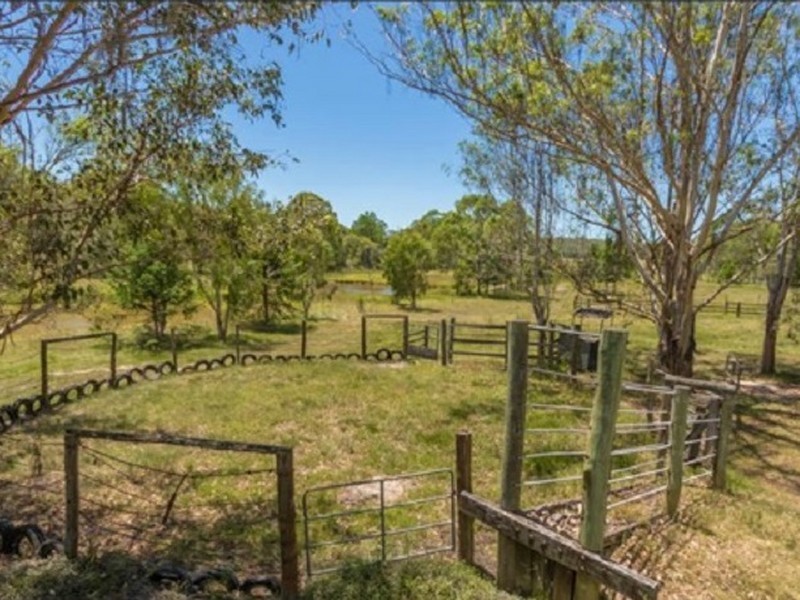 480 Moore Rd, Kurwongbah QLD 4503