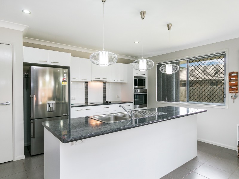 7 Coggins Street, Caboolture South QLD 4510