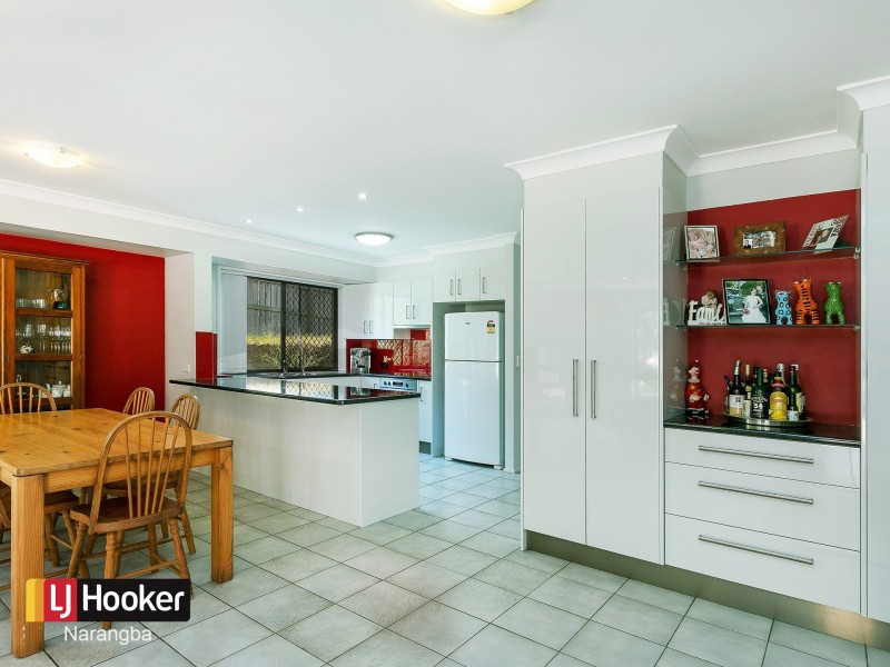 12 Edwards Drive, Albany Creek QLD 4035