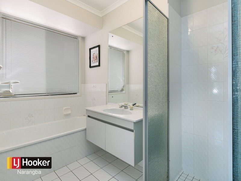 12 Edwards Drive, Albany Creek QLD 4035