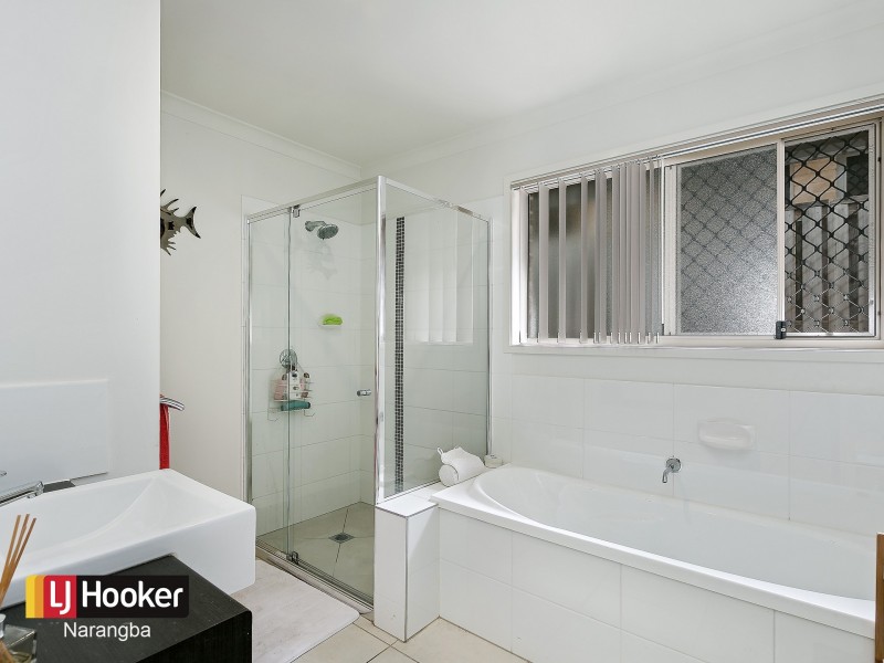 19 Bowerbird Crescent, Dakabin QLD 4503