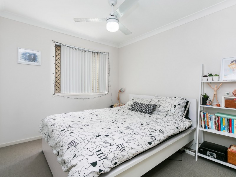 12 Duporth Crescent, Dakabin QLD 4503