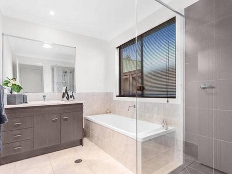 44 Champion Circuit, Narangba QLD 4504